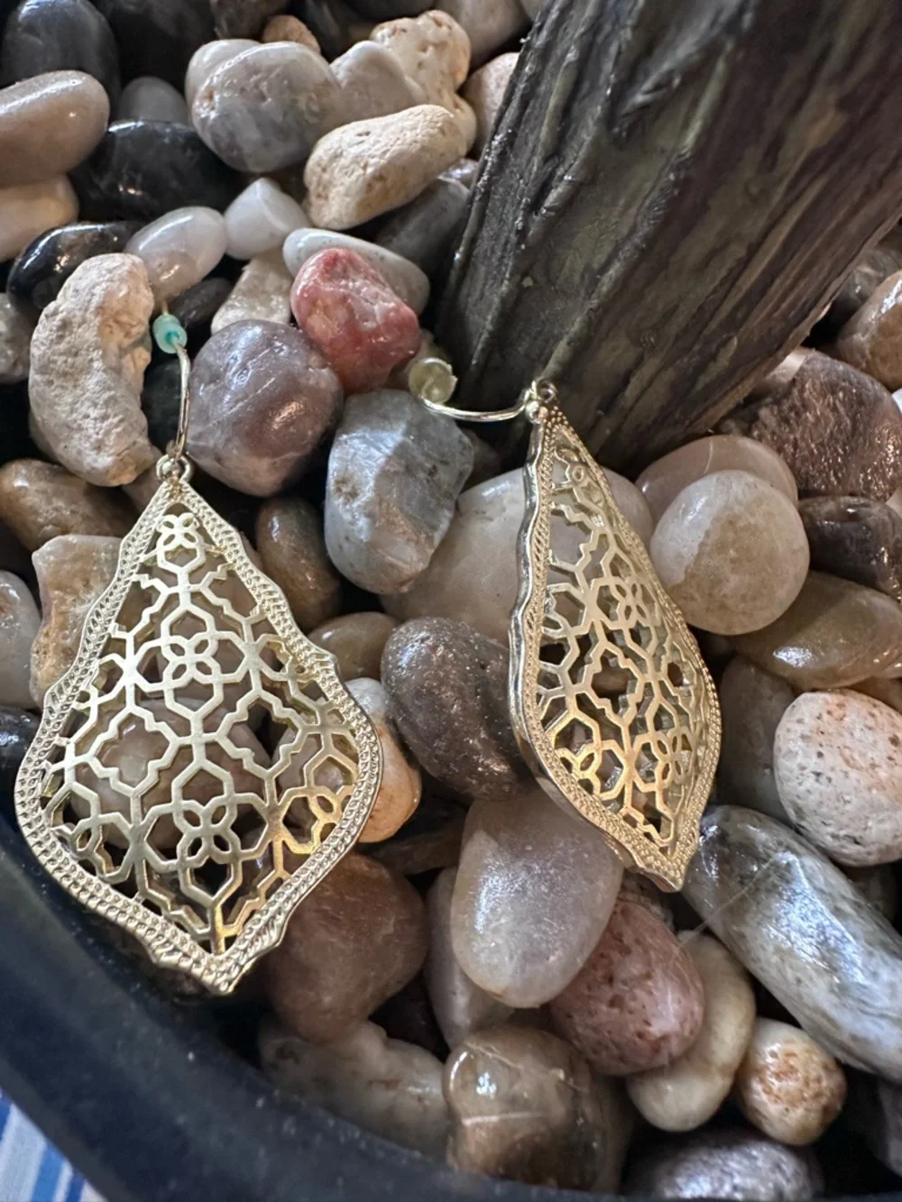 Kendra Scott Gold Filigree Teardrop Earrings - Picture 4 of 5